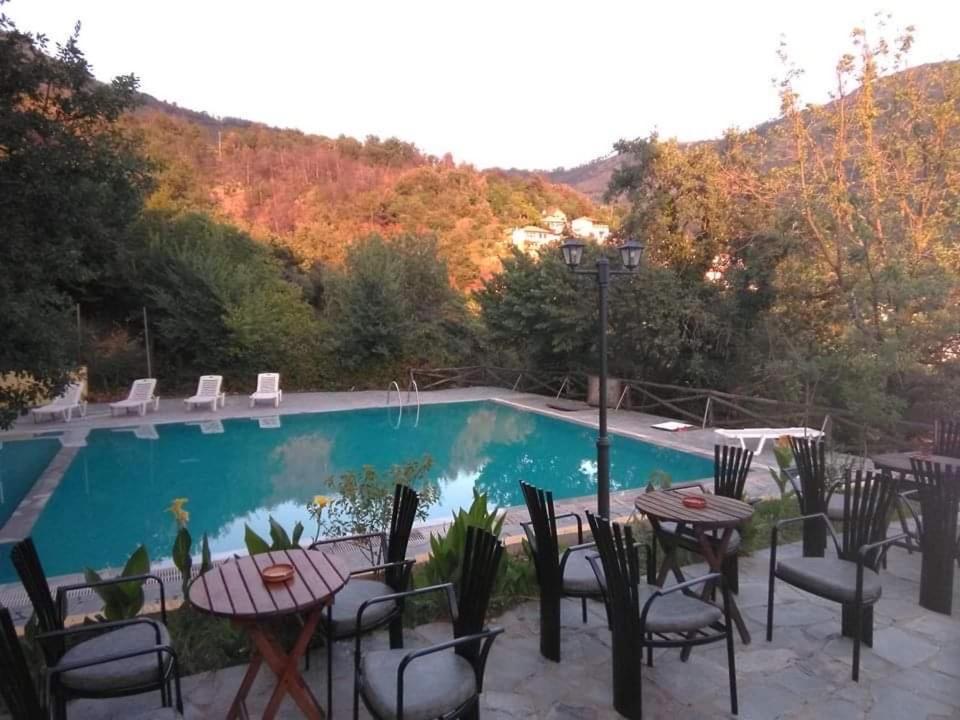 Tsigoura Verde Resort Mikros Prinos Buitenkant foto